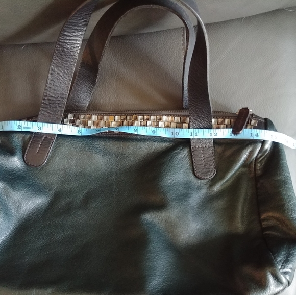 Leather shoulder bag - Picture 15 of 16